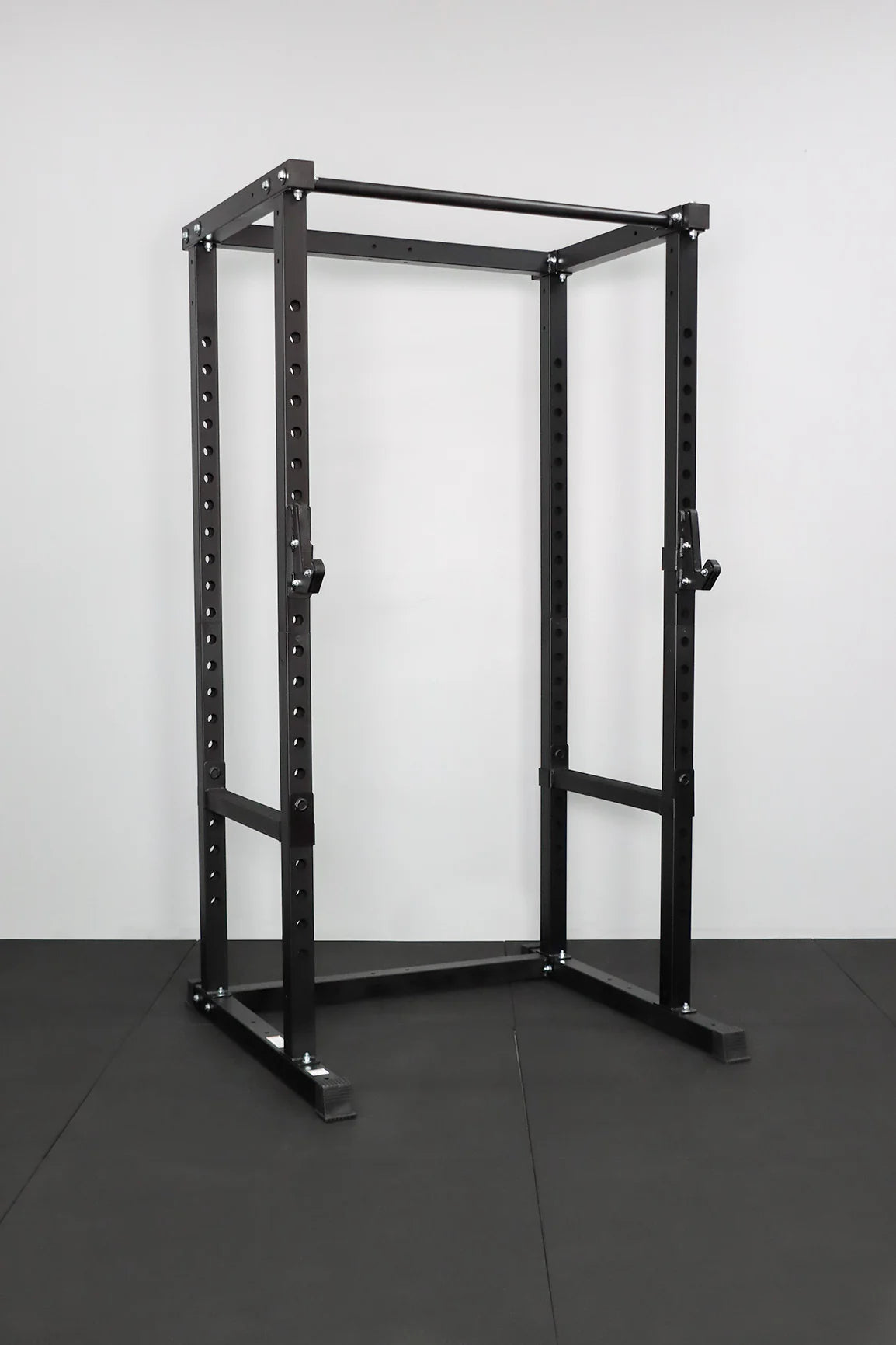 Contemporary Recovery Lift Master Power Rack